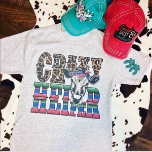 Women’s graphic tee “crazy heifer” ❤️🐮 S-XL